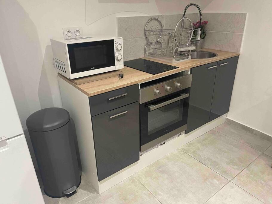 Toulon: Superbe Appartement Atypique 2 Chambres Eksteriør billede