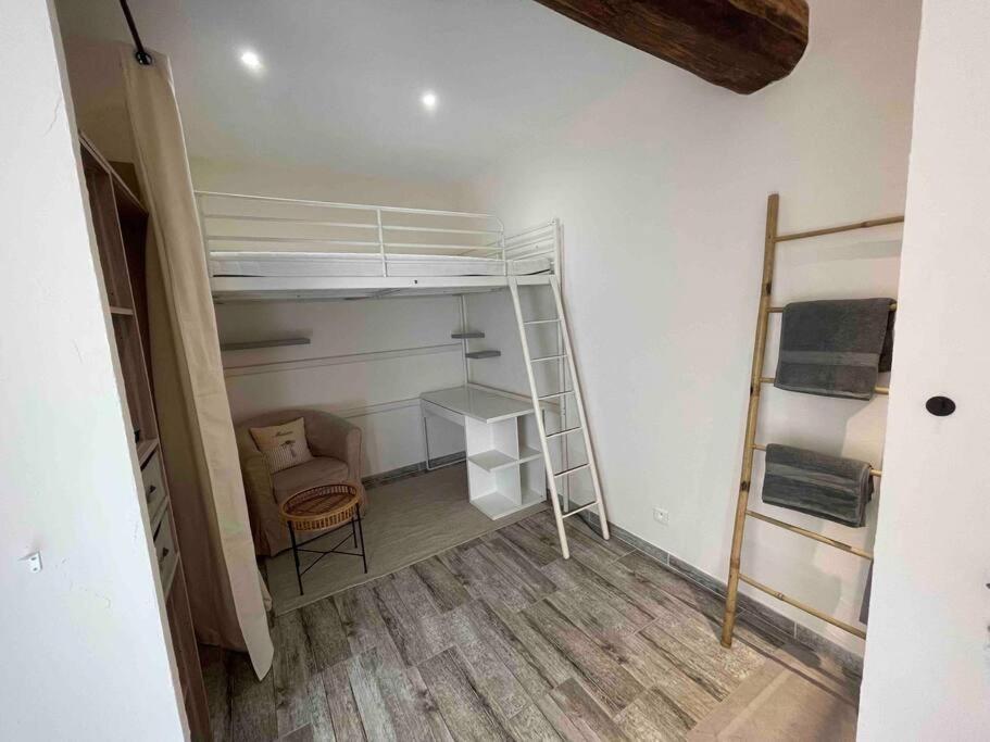Toulon: Superbe Appartement Atypique 2 Chambres Eksteriør billede